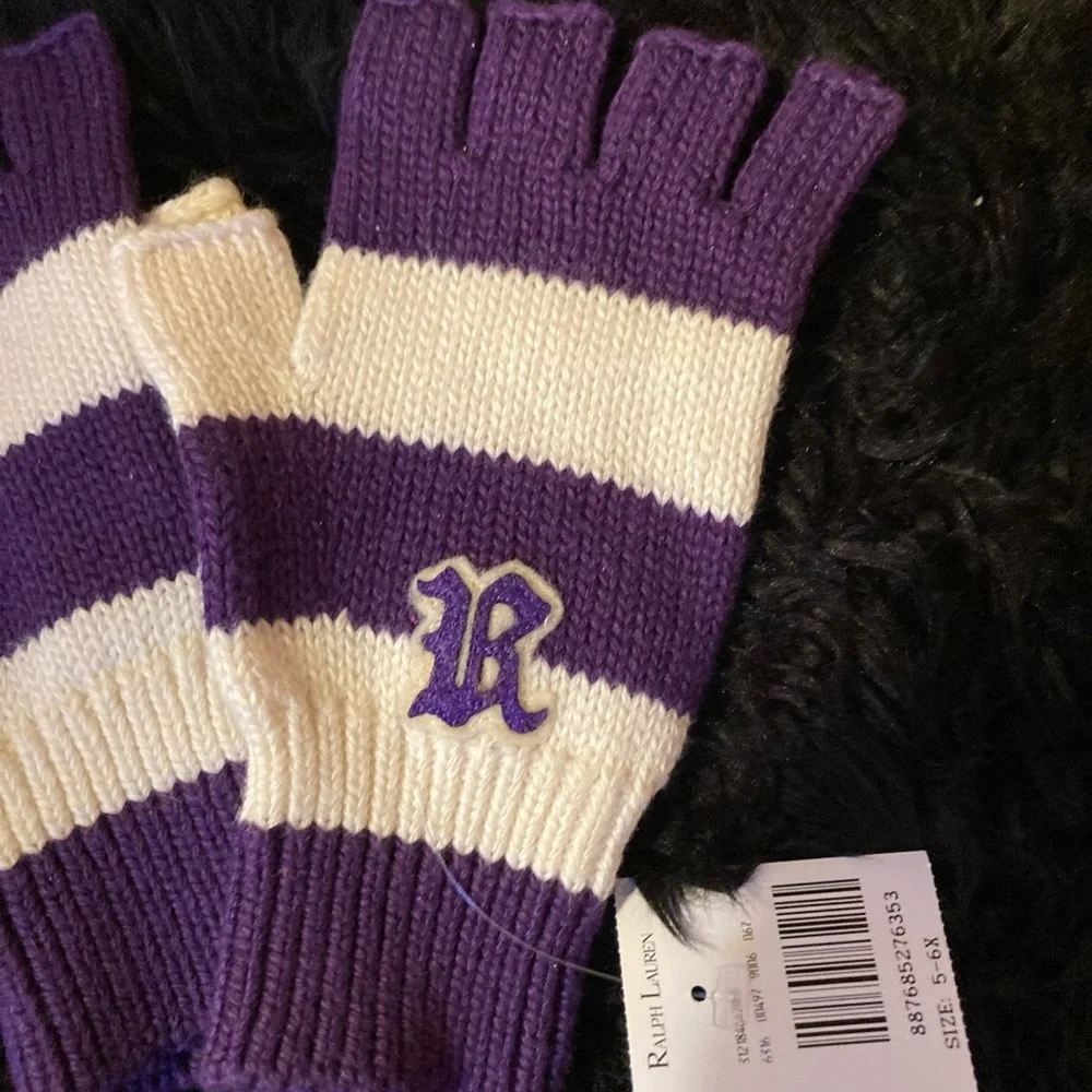 Ralph Lauren Purple & Ivory Knit Gloves